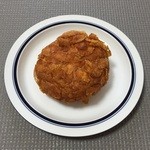 ブーランジェリー　ラ・テール - ひよこ豆のカレーパン