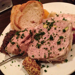 お肉屋さんのオードブル