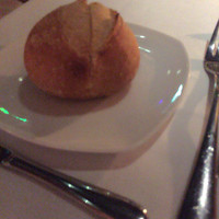 RESTAURANT DAZZLE - パン
                  