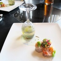 御膳房 銀座店 - 雲南緑茶と海老の炒め（体の内側から潤いを与える）