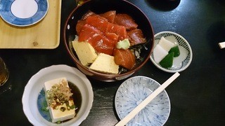 Shokujidoko Kajime - マグロ漬丼
