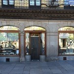 Confitería El Alcázar - 2015年9月21日。訪問。マヨール広場に面してお店があります。