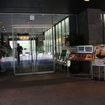上野精養軒 本店レストラン - 「ランドーレ」のエントランス