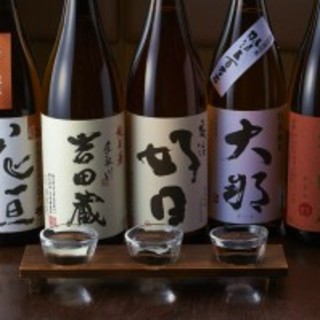 店主厳選の日本酒！そば屋のつまみと