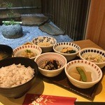 Kyousaiminomura - ある日の昼食セット