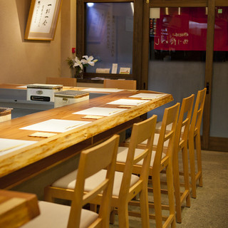 前に七輪の方を置かして頂き焼かせてもらいます
                                  。