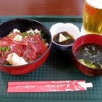 国頭港食堂 - まぐろづけ丼750円