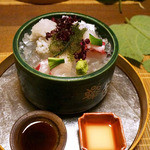 鱧、シマアジ、太刀魚、鯛のお造り(2015/8月撮影)