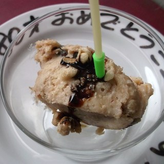 少人数貸切やチョッとしたお祝いの席にはメッセージ皿も可能です