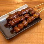 Yakiton Sankichi - 和豚タン、かしら、ハラミ秘伝タレ付