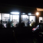 葵亭 - 平日の夜でも行列