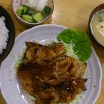 むらこし食堂 - 焼肉定食