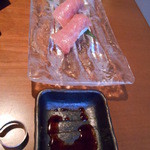 生粋 - 和牛握りトモサンカク