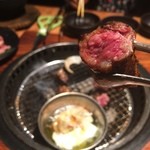 炭火焼肉 食べ放題 カルビ市場 - 
