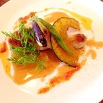 アロゼ - 【ランチ1500円コース】　メイン料理（鶏のジャンボネット ～シェリービネガーソース～）