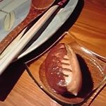 ミニエクレア；スプーン、お箸と一緒に運ばれてきました