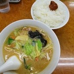 石狩亭 - ここは地元・大船最強中華屋！故に大船最強トンジルライス❤恥ずかしがらずに叫ぼう！"トンライタマサー"❤ヾ(´∀`ヾ)
      (注釈:トンジルライス玉子サービスのこと❤)