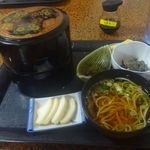 たぬき食堂 - メンチカツ重（2段盛り）