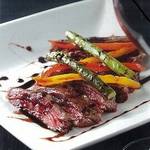 Beef skirt steak with balsamic sauce