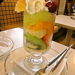 フルーツパーラーフクナガ - フルーツパフェ