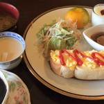 Dainingu Kuukai - コーヒー代400円のみで、これ全部ついてくるんです！