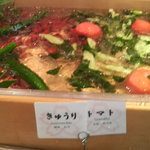 桜の抄 - 朝食ﾊﾞｲｷﾝｸﾞのきゅうりとﾄﾏﾄ