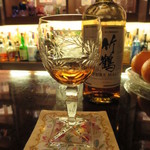 バー クラスター - 竹鶴をストレートで