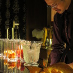 バー クラスター - 仕事中の松隈マスター(掲載承諾)・最近、菊りん似とか言われてますね(笑