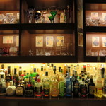 バー クラスター - 店内