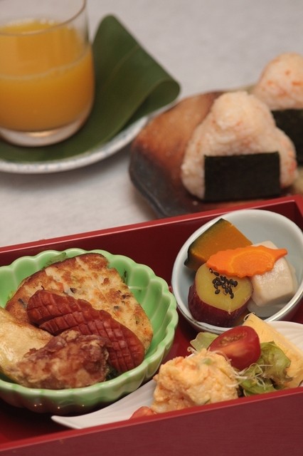 Shidashi Bento Senmonten Kappo Rakuto photo 2