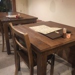 美糸 - ☆店内のテーブル席はシンプル系です☆