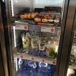 Kiosk Sushi & Noodle - 寿司・サラダなど