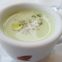IL PINOLO 銀座 - 枝豆の冷製スープ