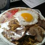 星川製麺 彩 - 焼きラーメン味噌大盛り