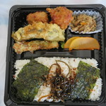 ベントス - チキンから揚げのり弁当440円(2015年10月）