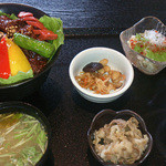 近江牛と地元野菜　ダイニングMOO - 近江牛ダッカルビ丼