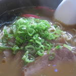 Cafe Asia - 豚骨ラーメン、予想通りのだめだめ。