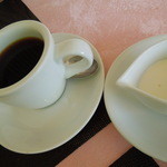 Sutorasu Variusu - コーヒー又はハーブティ