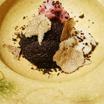 虎白 - 牛肉とトリュフ