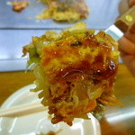 魚介とラードの旨味で旨いです♪