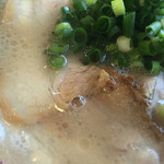 長崎楼 - 2015年10月初旬  スープが少し薄い色でした。チャーシューバラ肉で美味しかった。