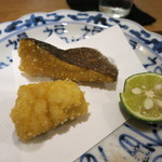 和食 こんどう - 岩手県産松茸と徳島産クエの揚げ物