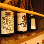 湘南朝どれ刺身×魚の串焼き たまりば - 焼酎のセットは それぞれ210円。
梅干(1個)、
レモン(1個分)、
水、
氷、