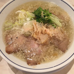 らーめん 鱗  高槻店 - 塩ラーメン。絶品でした。