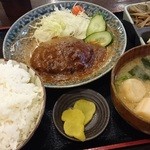 Kamefukushokudou - ハンバーグ定食