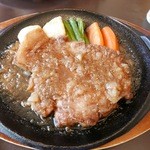 モンシェリー - 【ポークソテー和風シャリアピン…1,550円】♫2015/9