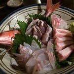 旬菜処 びいどろ - 旬菜処びいどろ(刺身盛り合わせ)※魚は一部持ち込み