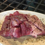 BEEFWORKS - ひとくちカルビステーキ 300円