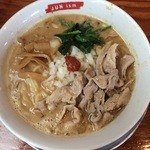 滋魂 - 禁断の特濃味噌ラーメン