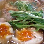 極上塩ラーメン　味玉入り